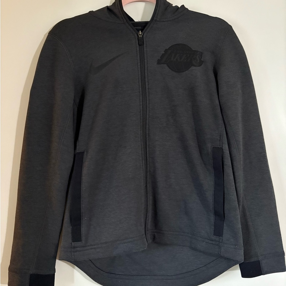 Nike Dri Fit Lakers Warm Up Hoodie Medium (10-12)